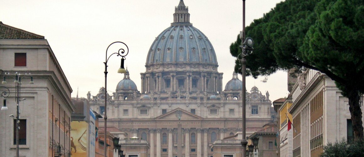 Papa Franjo pozvao na ljubav, molitvu i mir u svijetu
