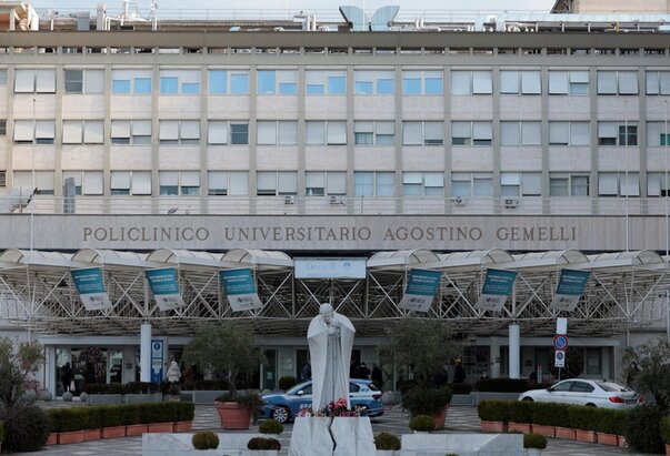 Papa proveo mirnu noć 