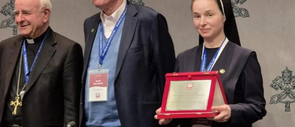 Vatikan dodijelio nagradu ''Čuvar života'' sestri koja vodi perinatalni hospicij u Ukrajini