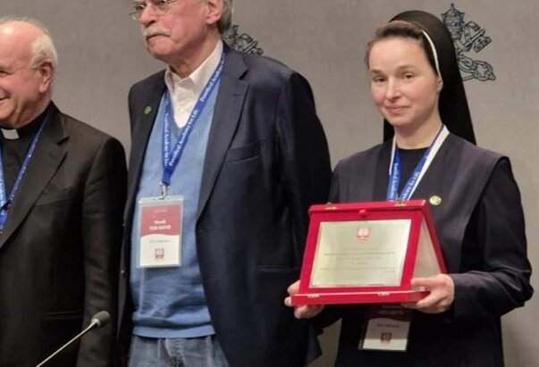 Vatikan dodijelio nagradu ''Čuvar života'' sestri koja vodi perinatalni hospicij u Ukrajini