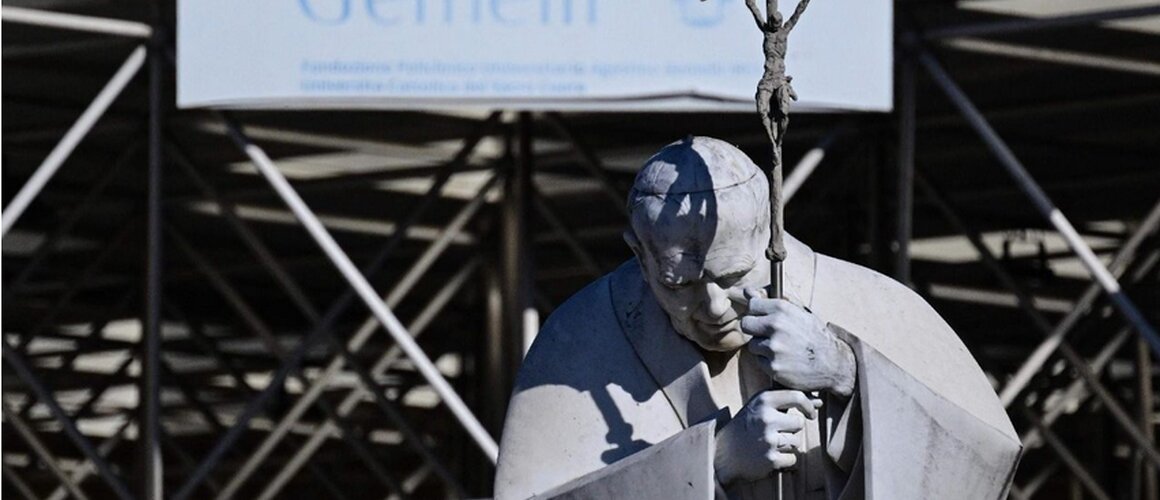 Mirna noć iza pape Franje