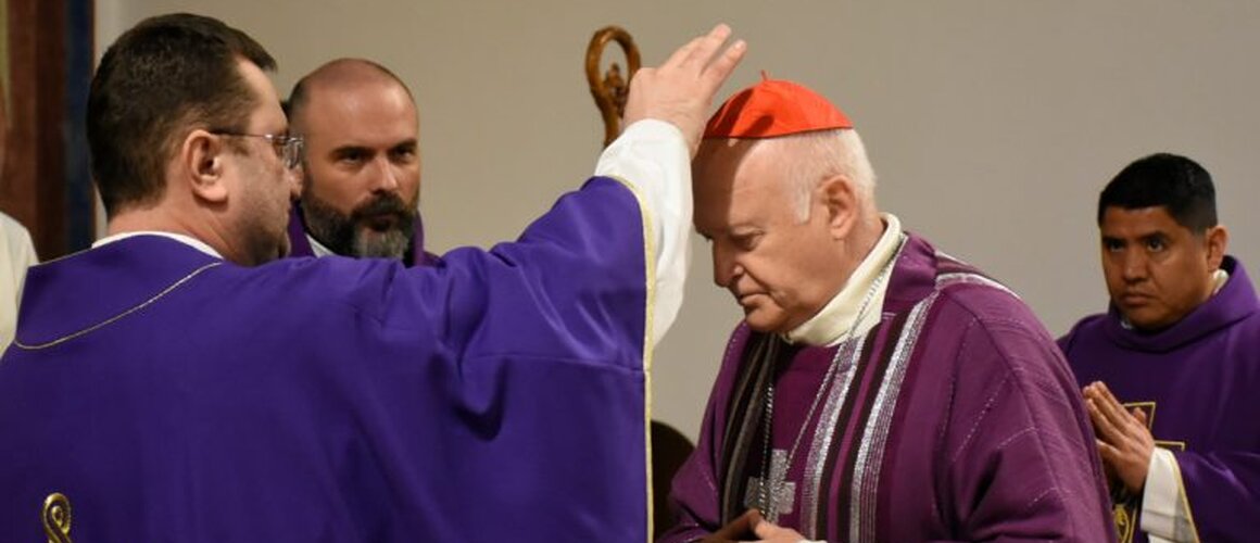 Na Čistu srijedu kardinal Nemet predvodio je misno slavlje u beogradskoj katedrali