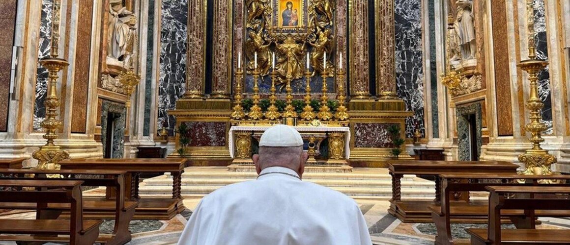 Papa se uoči Velikog tjedna otišao pomoliti u Baziliku svete Marije Velike
