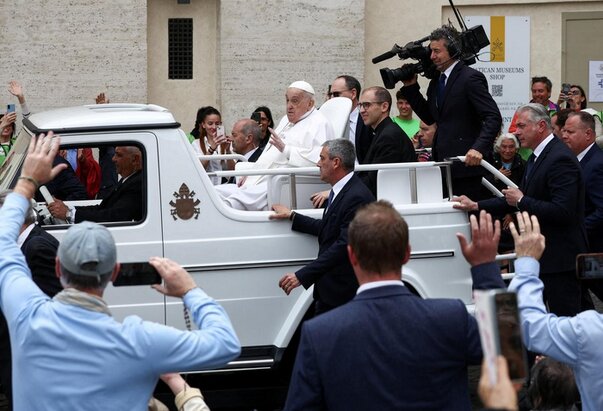 Posljednje riječi pape Franje svome pomoćniku: "Hvala ti što si me vratio na Trg"