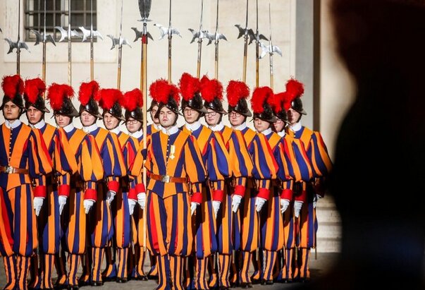 Švicarska garda zbog smrti pape Franje odgađa svečanu prisegu