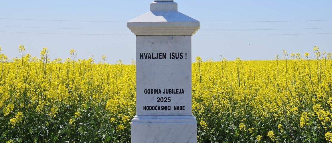 Obitelj Ivanković obnovila križ