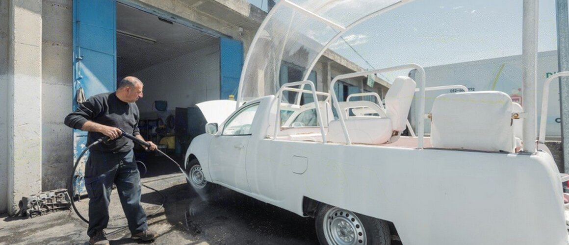 Papin posljednji dar Gazi: Njegov papamobil postaje mobilna klinika za djecu