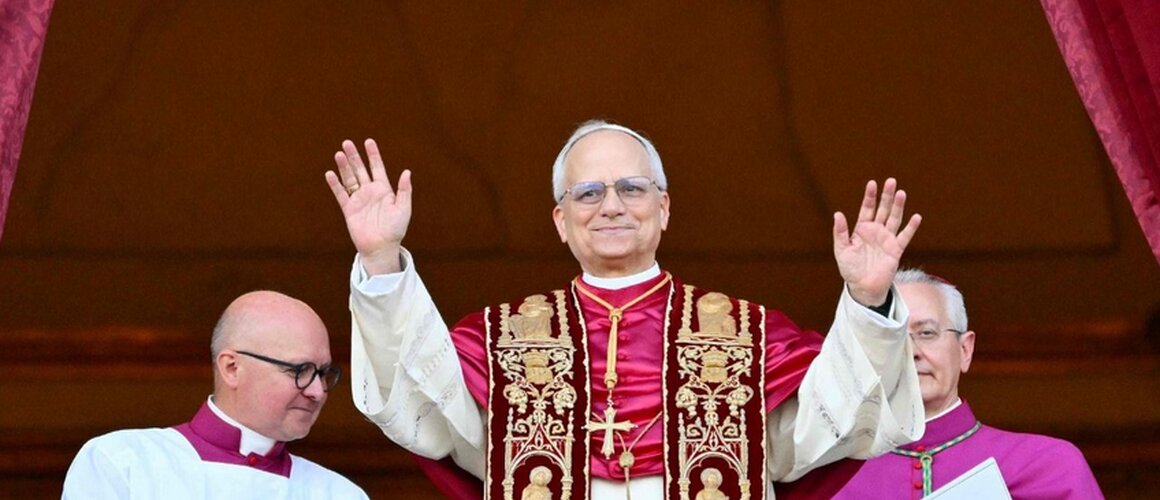 Robert Francis Prevost novi je poglavar Katoličke Crkve, novi papa se zove Lav XIV.