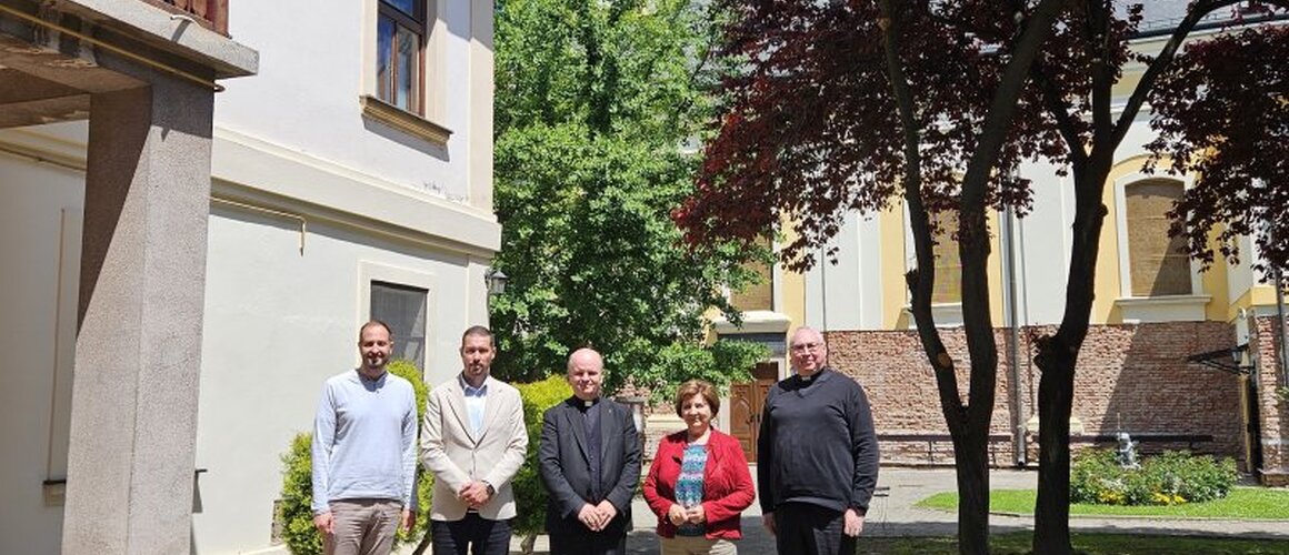 Susret biskupa Svalina s novim v.d. ravnateljem Zavoda za kulturu Vojvođanskih Hrvata