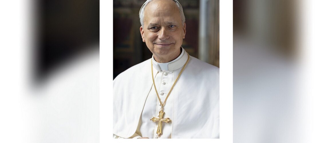 Vatikan objavio službeni portret i potpis pape Lava XIV.