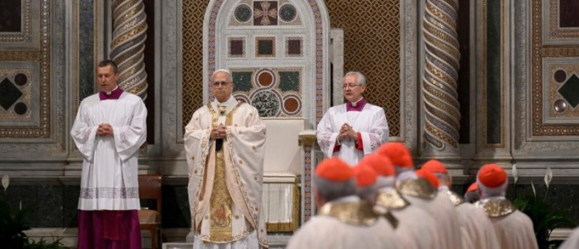 Papa Lav XIV. preuzeo lateransku katedru: „Želim vas slušati, učiti od vas i zajedno s vama odlučivati“