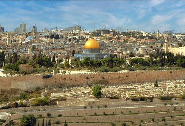 Papa pozvao na odgovornost i razum u eskalaciji napada između Irana i Izraela