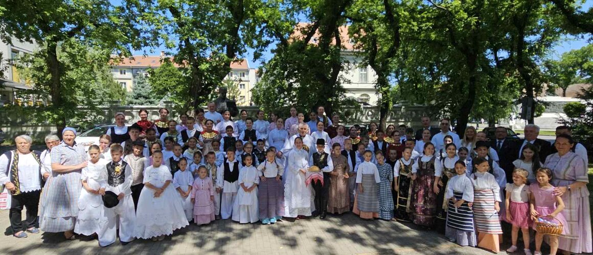 Dužijanca malenih: Najmlađi zahvalili za plodove zemlje