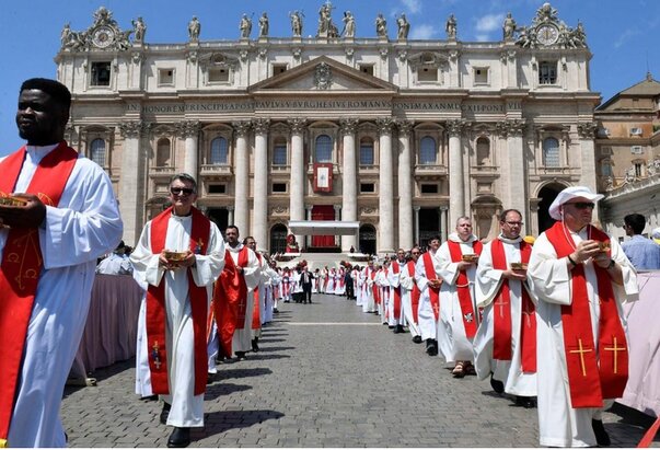 Papa na susretu "Sretni svećenici" povodom Jubileja svećenika, biskupa i bogoslova