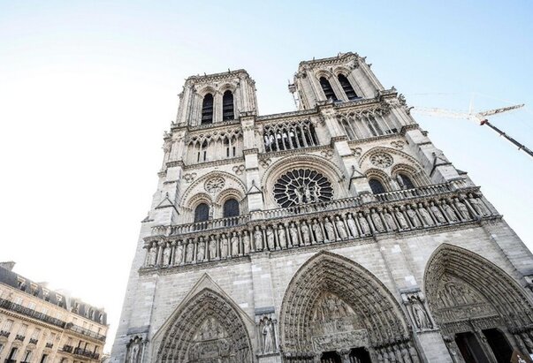 Pariška katedrala Notre-Dame na putu da prestigne Eiffelov toranj po broju posjetitelja