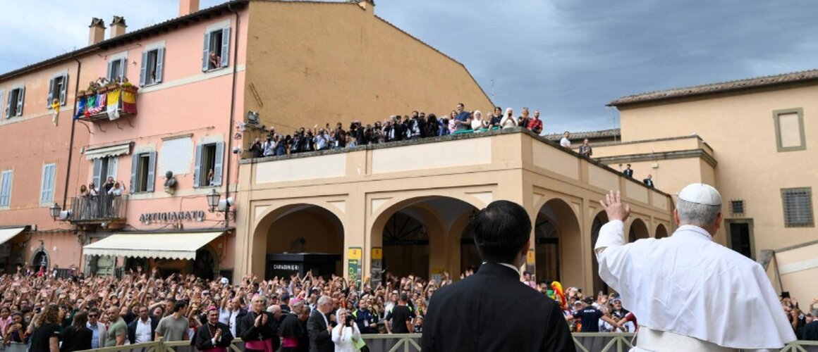 Papa Lav XIV. iz papinske ljetne rezidencije: Ljubav i molitva su odgovor na rat i nasilje