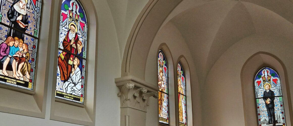 Povijest i vjera u staklu