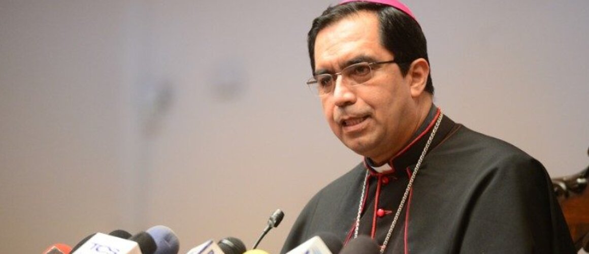 Crkva u Salvadoru kritizira ustavnu reformu koja dopušta neograničene predsjedničke mandate