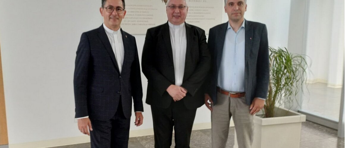 Predstavnici Caritasa i Srijemske biskupije posjetili Hrvatski Caritas