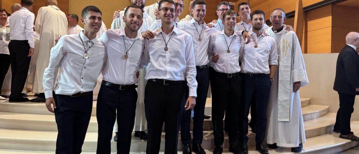 Prvi redovnički zavjeti sedmorice novih salezijanaca