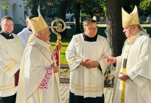 Kardinal Nemet predvodio svečanu svetu misu i održao predavanje povodom Nacionalnog pastoralnog foruma u Poznanju u Poljskoj