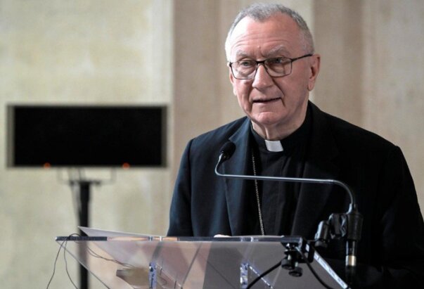Kardinal Pietro Parolin, državni tajnik Svete Stolice: Ljudska bića nisu „kolateralna šteta“