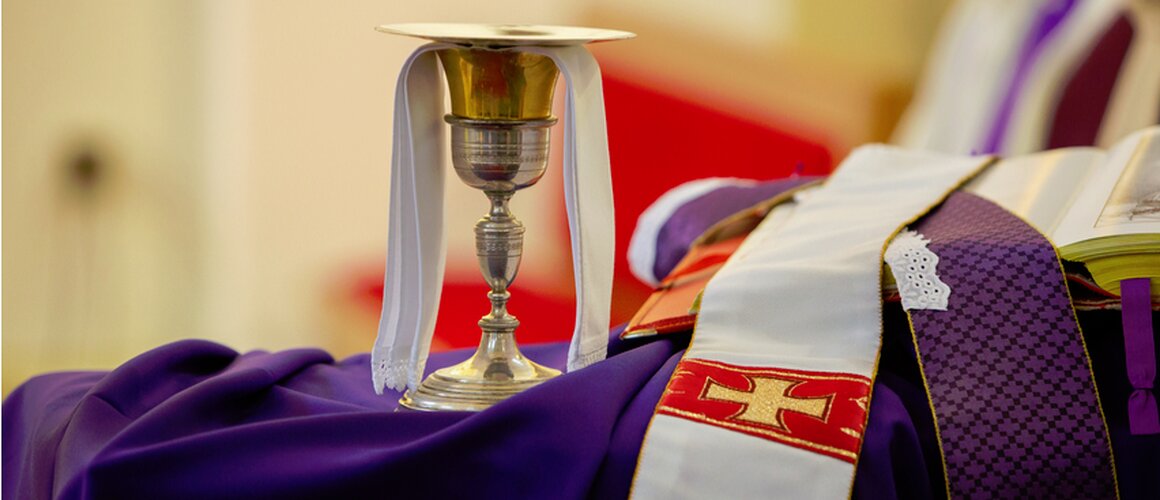 Kenijski biskupi uvode novo misno vino nakon zloupotrebe starog u trgovinama i barovima