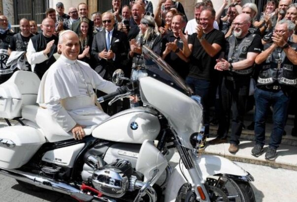 Motocikl s potpisom pape Lava XIV. pretvoren u djelo milosrđa