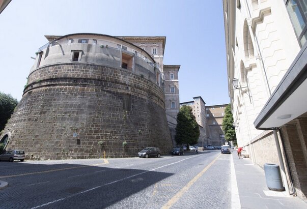 Papa Lav XIV. proveo značajnu reformu ulaganja Svete Stolice