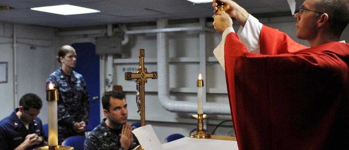 Odluka američke vojske o ukidanju ugovora za vojne kapelane izazvala zabrinutost među katolicima