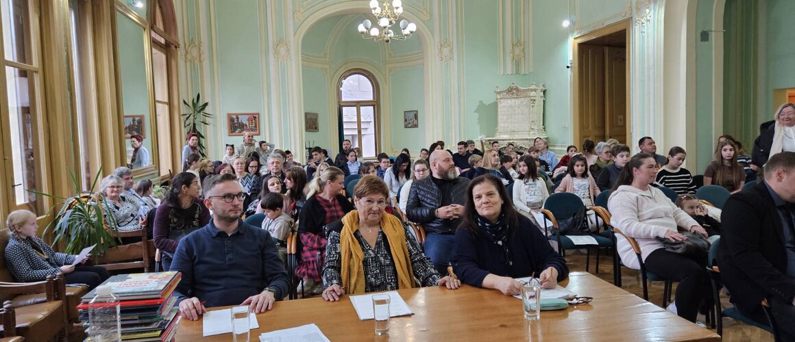 Čuvari jezika i poezije