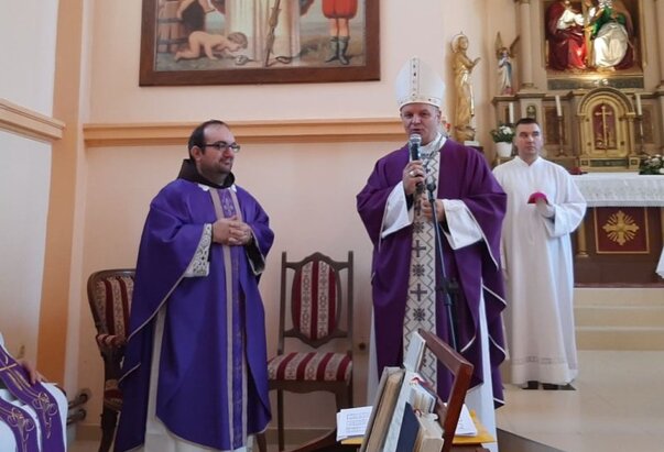 Surčinska župa Presvetog Trojstva dobila je novog župnika