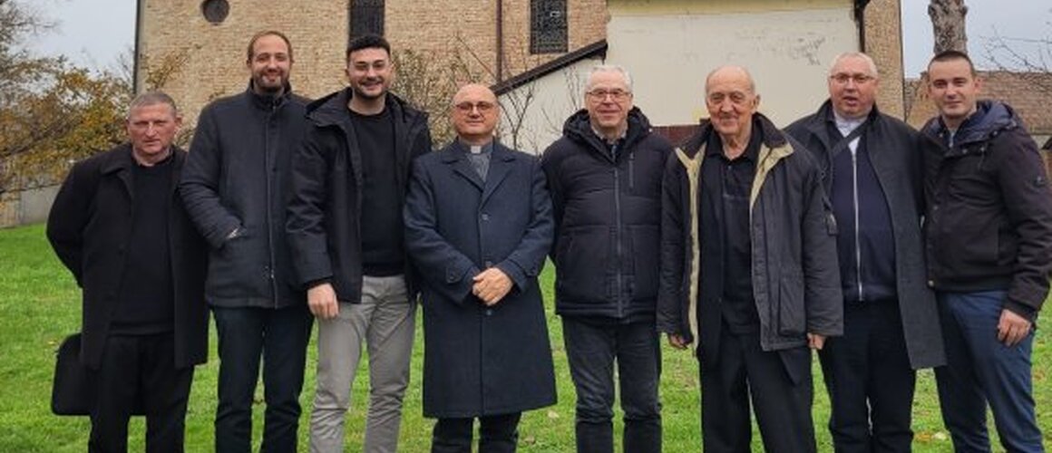  SUSRET SVEĆENIKA SRIJEMSKOMITROVAČKOG DEKANATA