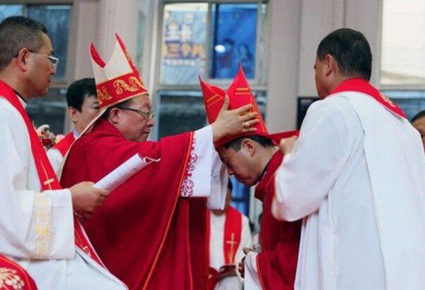 Kina: Zaređen novi biskup u Xinxiangu, a biskupa emeritusa priznale civilne vlasti