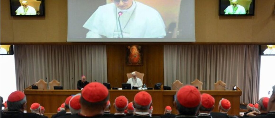 Započeo izvanredni konzistorij kardinalâ