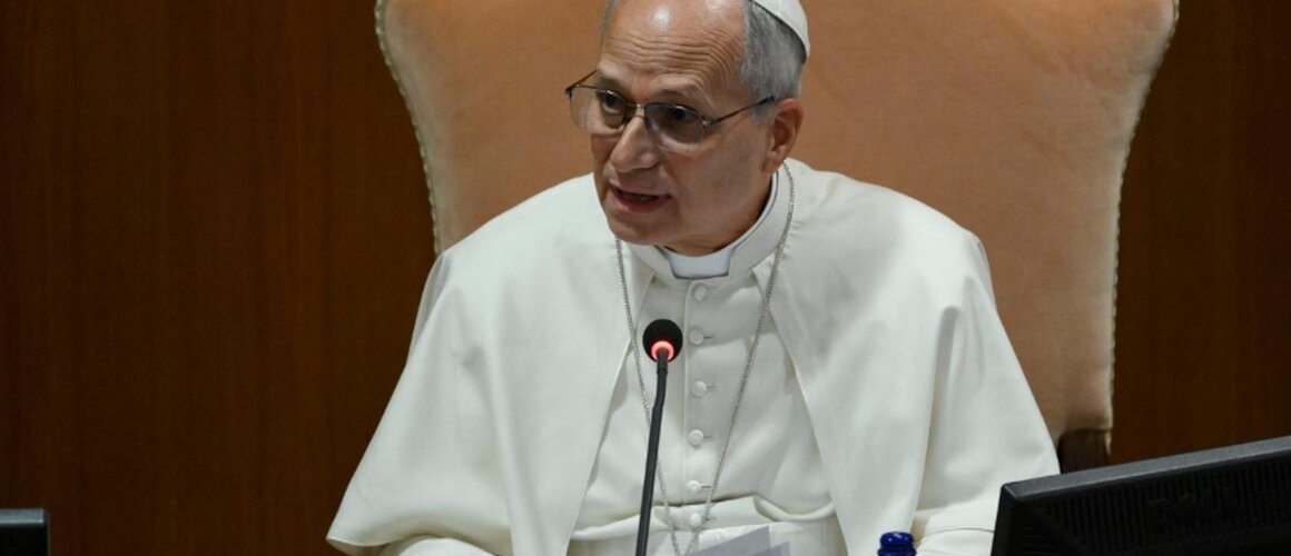 Papa uputio poruku povodom Međunarodnog dana ljudskog bratstva