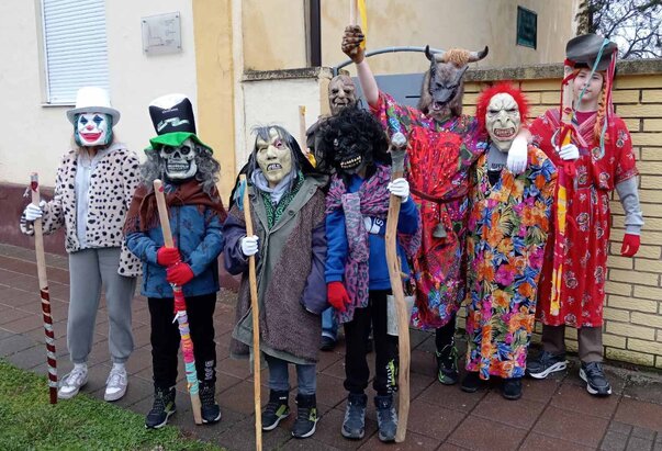 Pokladni običaji u Starčevu