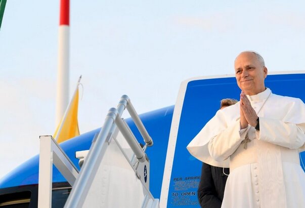 Papa Lav XIV. na apostolskim putovanjima u Afriku, Španjolsku i Monako