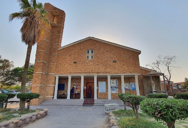 Kuvajt: Katolici u molitvi nalaze utočište usred ratnih sukoba