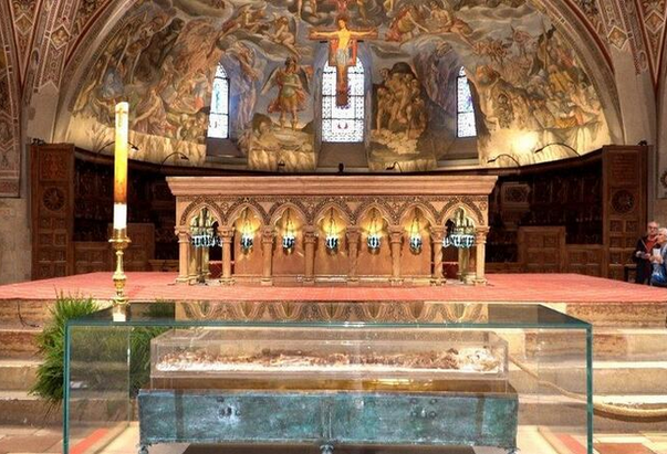 Više od 370.000 hodočasnika vidjelo relikvije sv. Franje