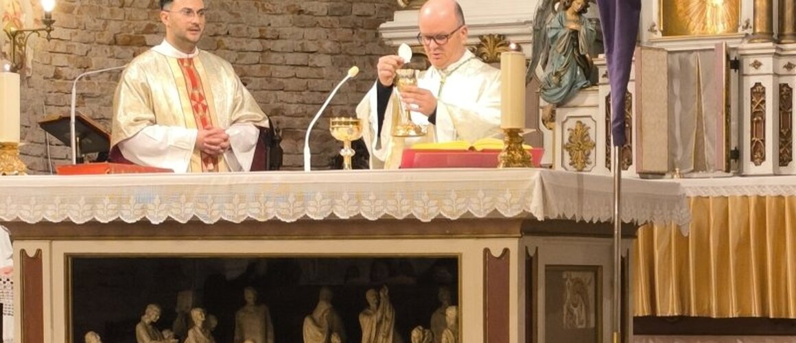 Blagovijest u srijemskomitrovačkoj katedrali