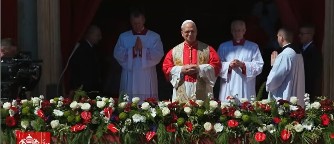 Urbi et orbi: Papa pozvao na odbacivanje oružja i obraćenje srca; najavio molitveno bdjenje za mir 11. travnja u vatikanskoj bazilici
