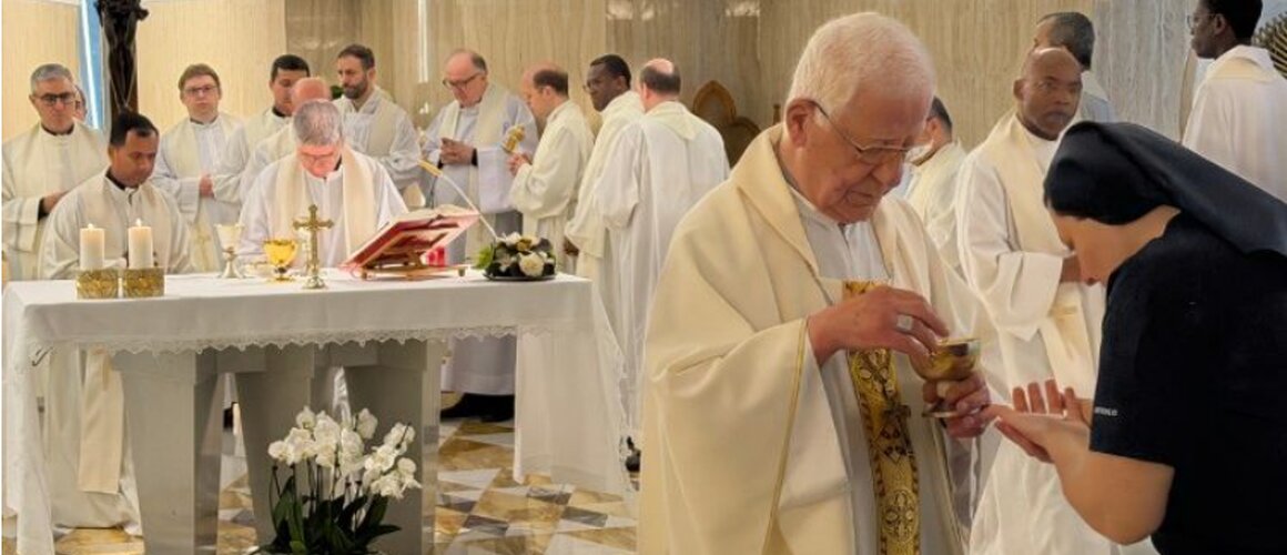 U Domu svete Marte slavljena misa povodom obljetnice smrti pape Franje