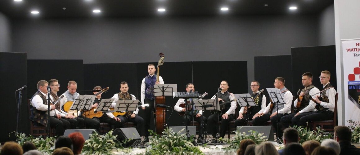 Tamburaški koncert povodom 80 godina postojanja HKPD »Matija Gubec« iz Tavankuta